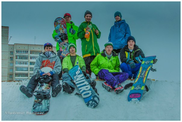 Северские сноубордисты закрыли сезон, показав чудеса владения "снежной доской"