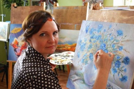 Медсестра Татьяна Десятова заняла 1 место в конкурсе художественных работ