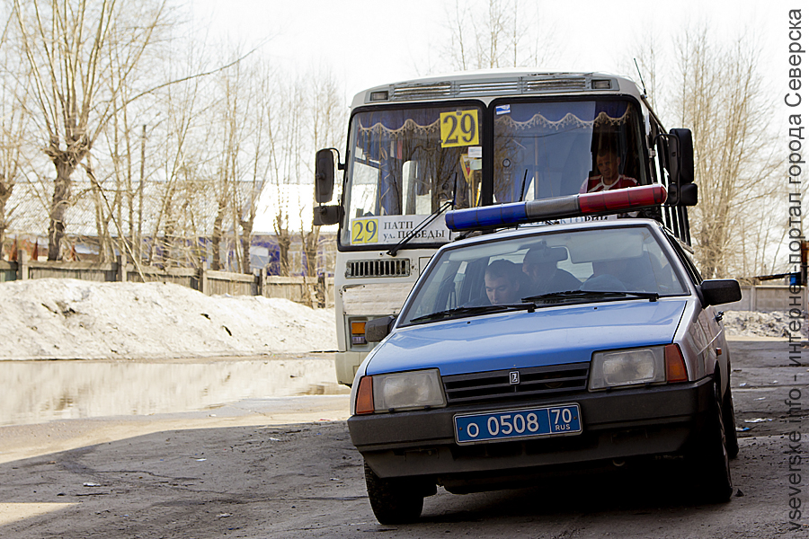 Водитель маршрутки помыл автобус за 50 тысяч рублей