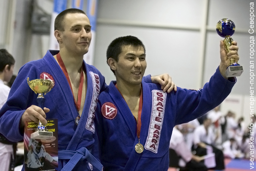 Северчане в составе международной команды завоевали командный кубок на Всероссийском фестивале единоборств