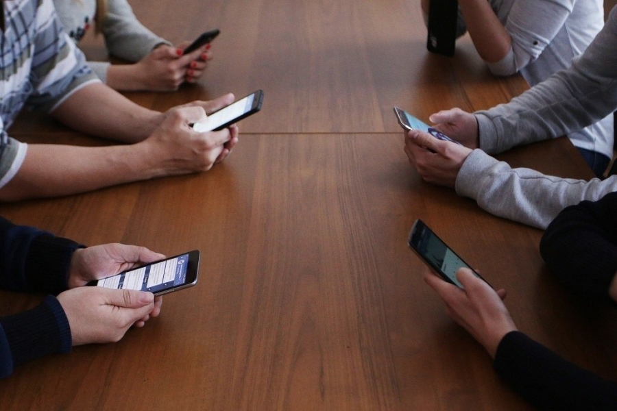 Томский губернатор обязал чиновников реагировать на обращения граждан в социальных сетях