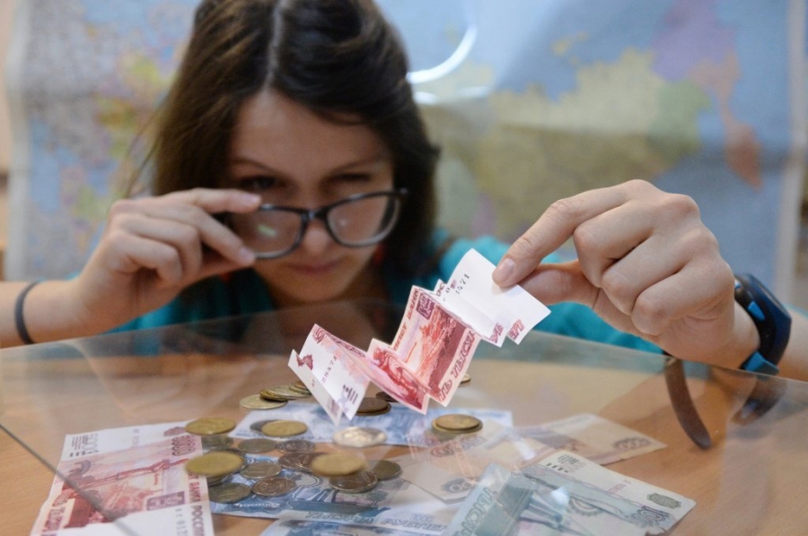 Минимальная заработная плата в Северске составляет 22 919 рублей