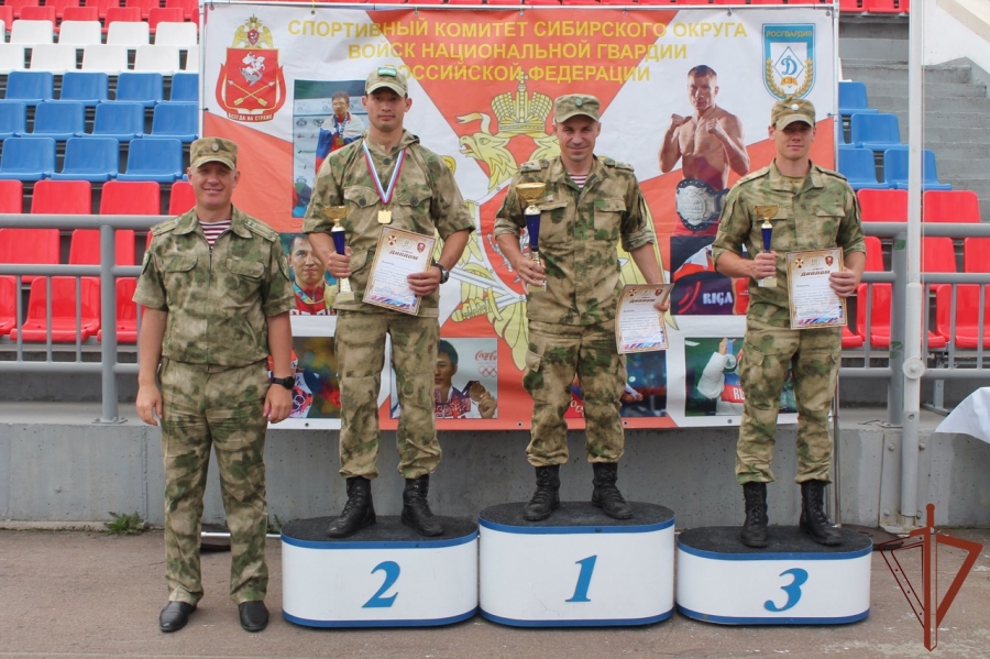 Сотрудники и военнослужащие Росгвардии из Томской области стали призерами окружного чемпионата по военно-прикладному спорту